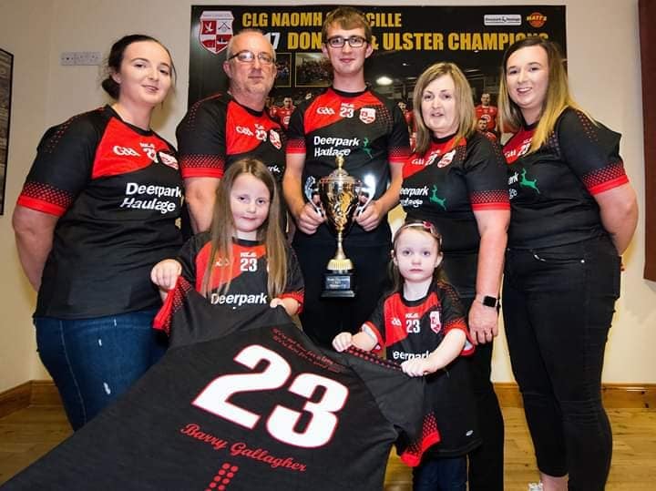 Naomh-Colmcille-2019-Gallager-family